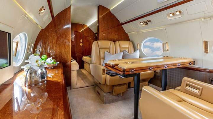 Gulfstream G550 Jet Interior